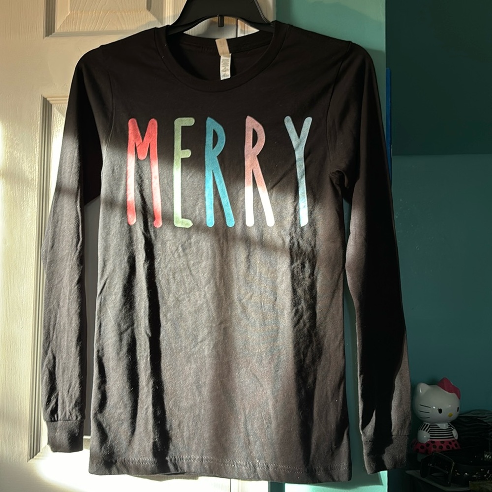 MERRY TShirt. Size :small NWOT